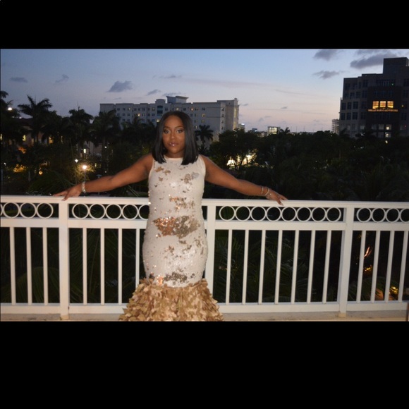 Prom Dress For Sale! - Picture 4 of 4